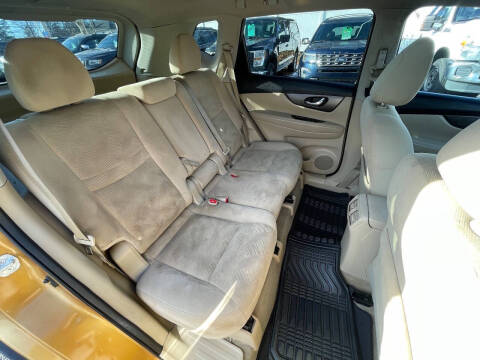 2015 Nissan Rogue SV