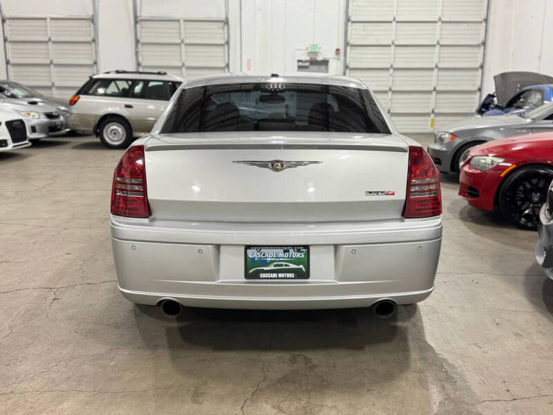 2006 Chrysler 300 SRT-8