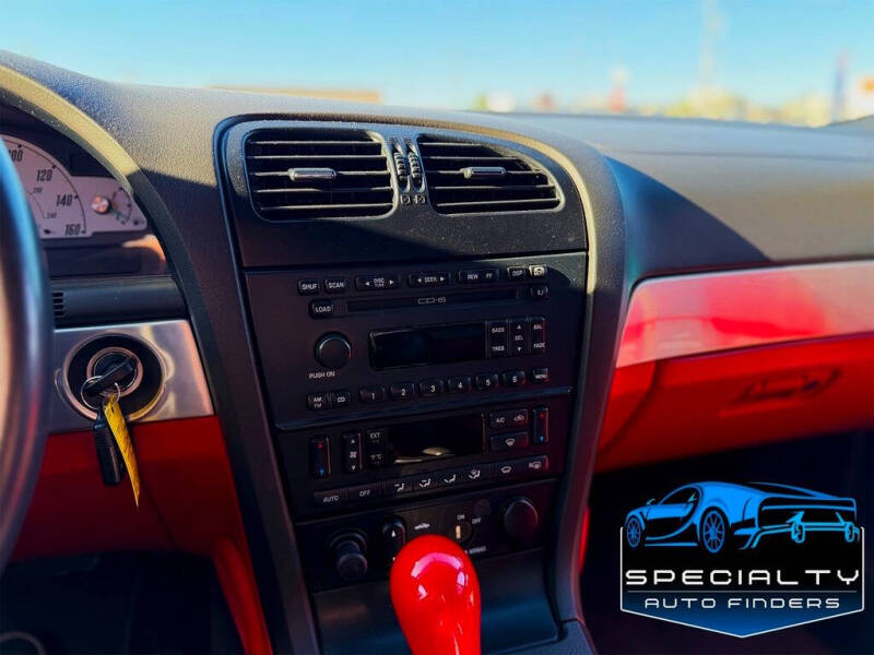 2002 Ford Thunderbird Deluxe
