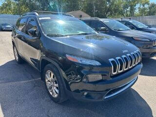 2017 Jeep Cherokee for sale at Car Depot in Detroit MI