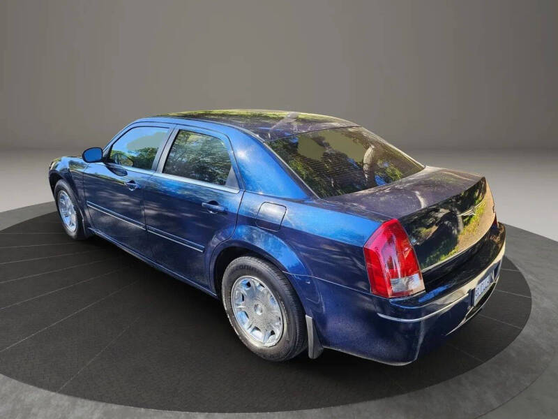 2005 Chrysler 300 Touring