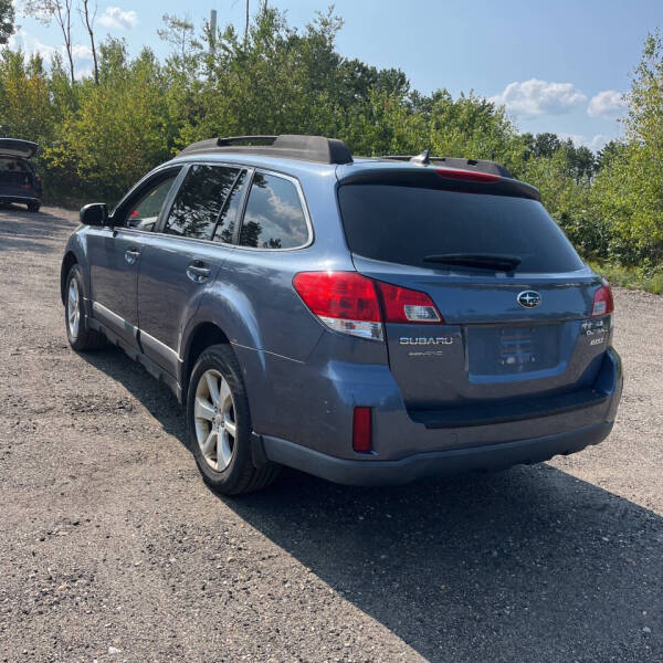2012 Subaru Outback 2.5i Limited