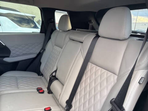 2022 Mitsubishi Outlander SEL