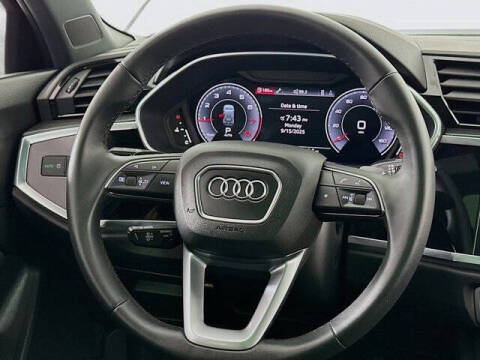 2024 Audi Q3 quattro S line Prem Plus 45 TFSI