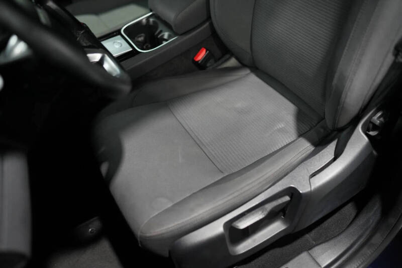 2020 Land Rover Discovery Sport P250 Standard