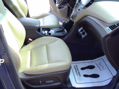 2017 Hyundai Santa Fe Limited Ultimate