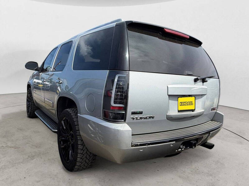 2010 GMC Yukon Denali
