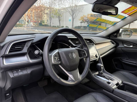 2018 Honda Civic Touring