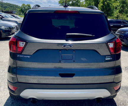 2019 Ford Escape SEL