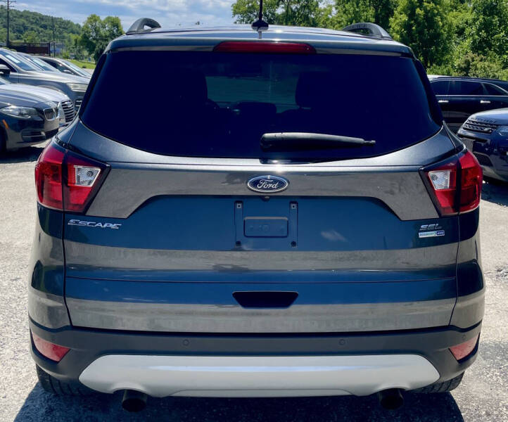 2019 Ford Escape SEL