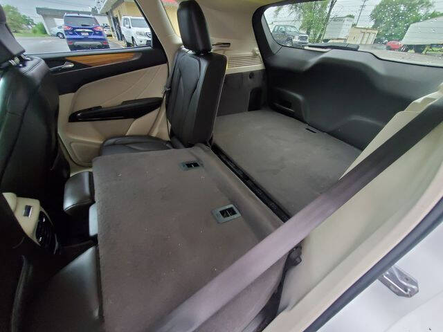 2016 Lincoln MKC Select