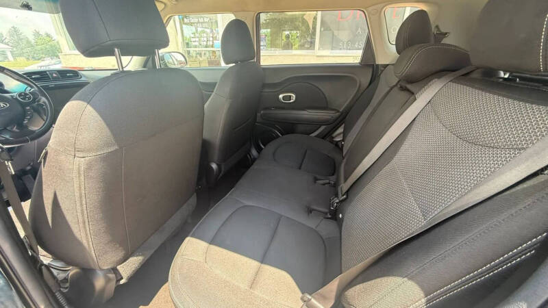 2017 Kia Soul +