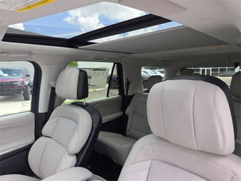 2025 Lincoln Navigator Reserve