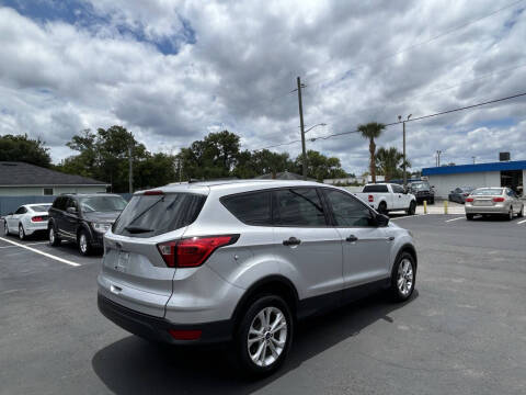 2019 Ford Escape S