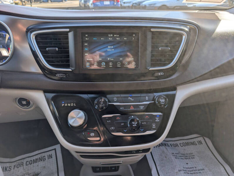 2018 Chrysler Pacifica Touring Plus