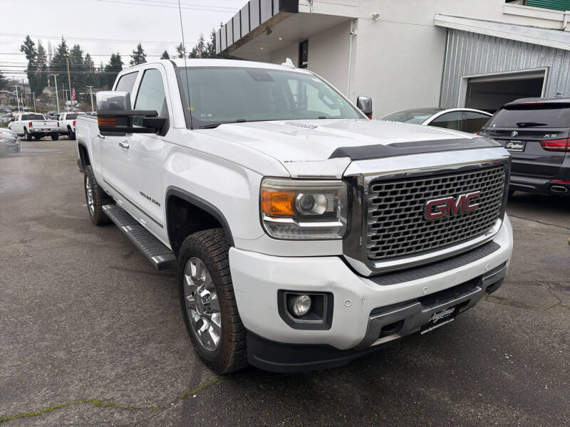 2016 GMC Sierra 2500HD Denali