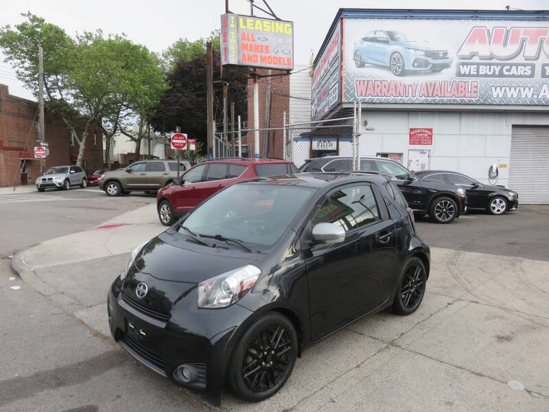 2014 Scion iQ