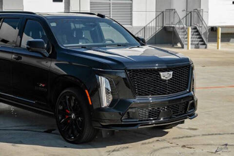 2025 Cadillac Escalade-V