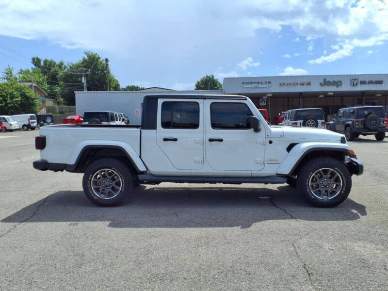 2020 Jeep Gladiator Overland