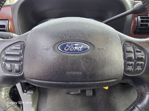 2006 Ford F-350 Super Duty Lariat