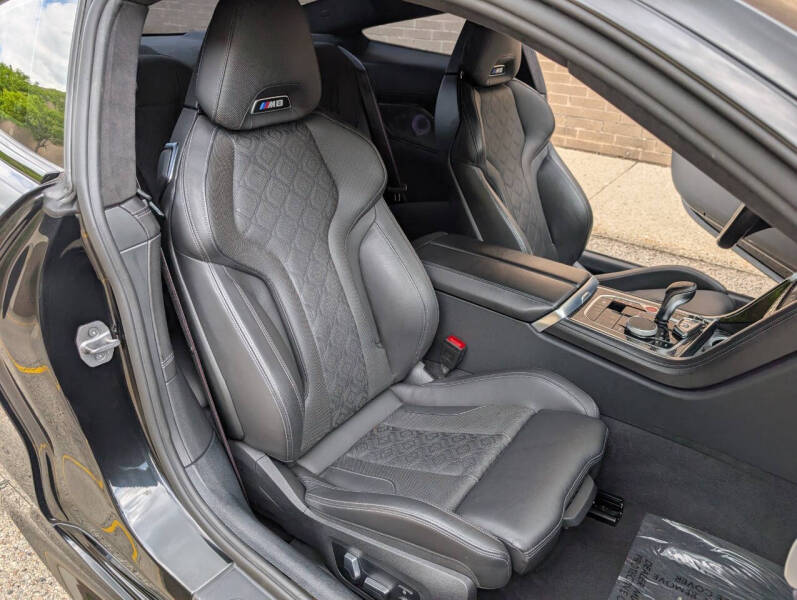 2022 BMW M8 Competition