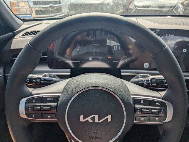 2025 Kia K5