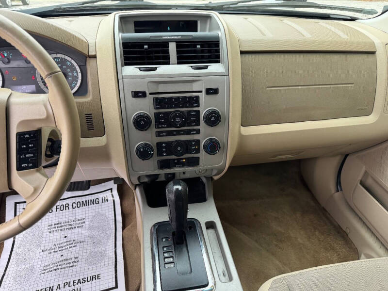 2011 Ford Escape XLT