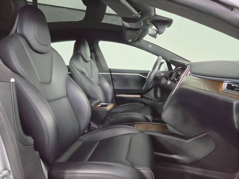 2017 Tesla Model S 75D