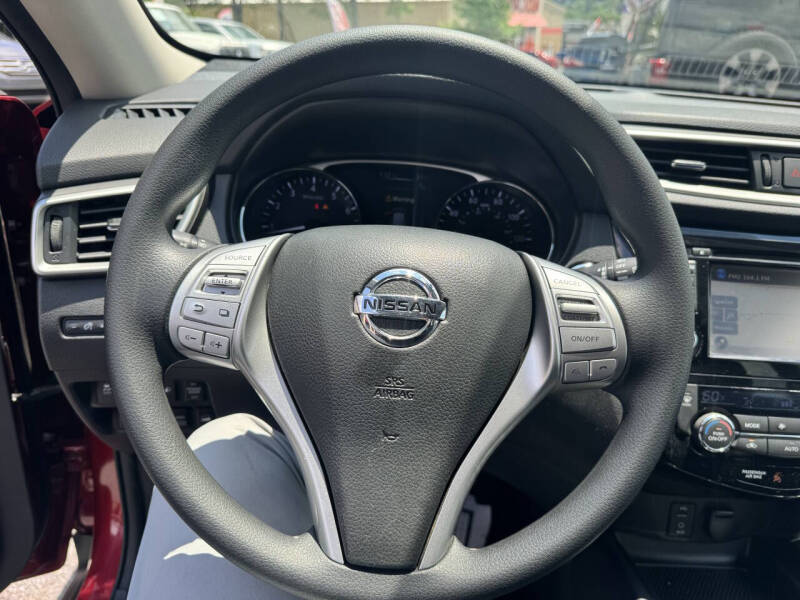 2016 Nissan Rogue SV
