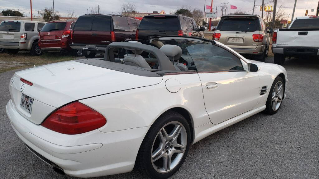 2006 Mercedes-Benz SL-Class for sale at Auto Auction 4 U, LLC in Converse, TX