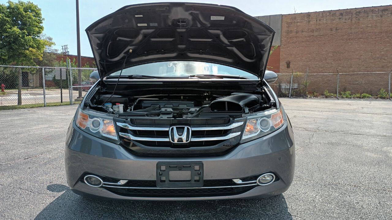 2014 Honda Odyssey for sale at Ideal Cars LLC in Skokie, IL