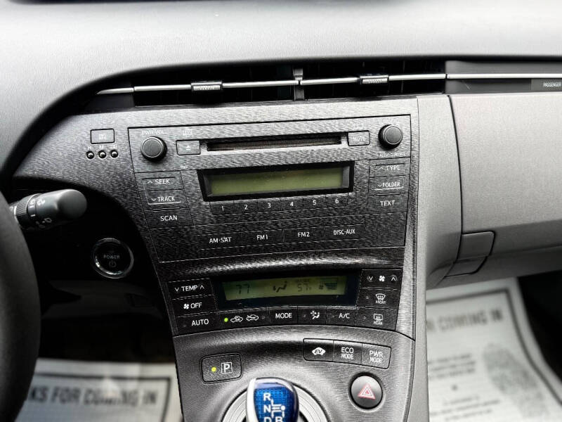 2010 Toyota Prius II