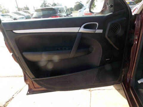 2004 Porsche Cayenne Turbo