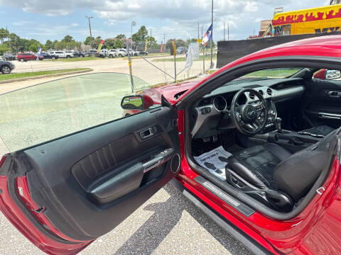 2020 Ford Mustang EcoBoost Premium