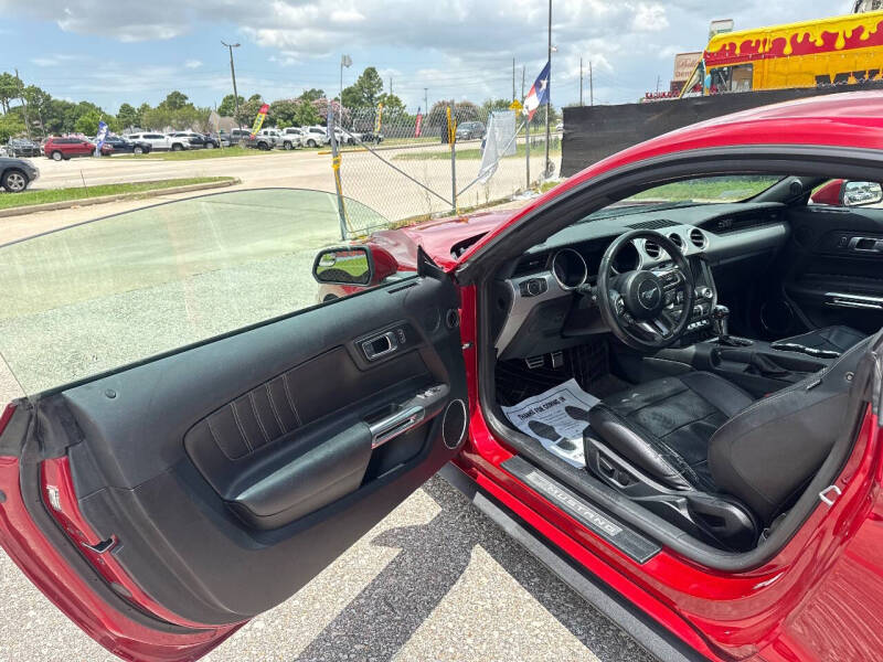 2020 Ford Mustang EcoBoost Premium