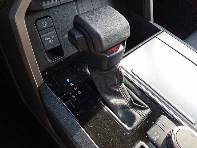 2023 Toyota Sequoia SR5