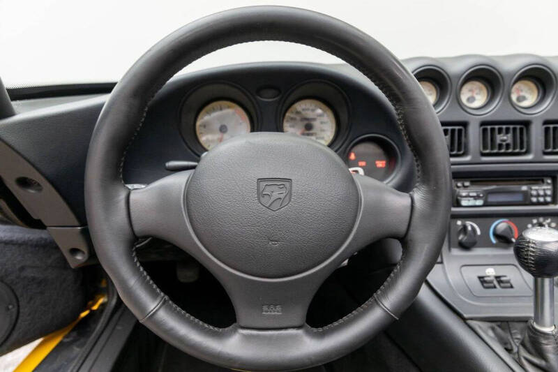 2001 Dodge Viper RT/10