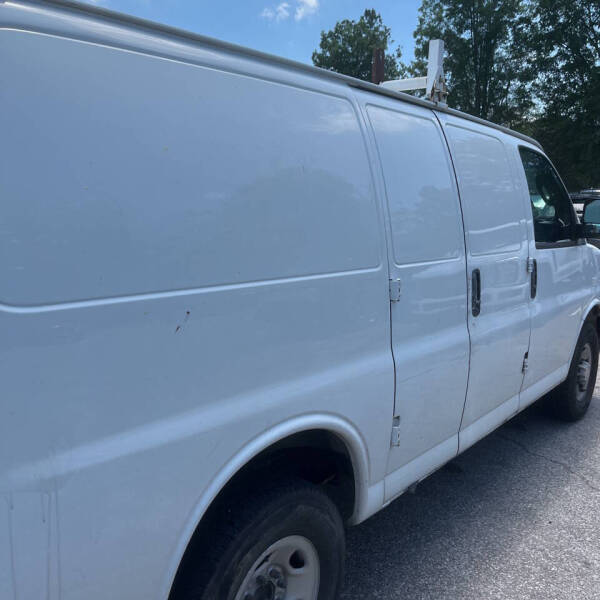 2020 Chevrolet Express 2500