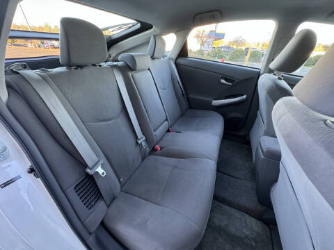 2011 Toyota Prius Two