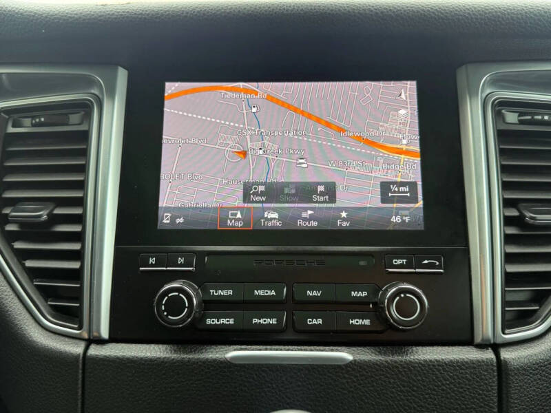 2018 Porsche Macan S