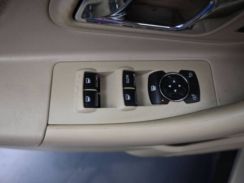 2017 Ford Taurus SEL