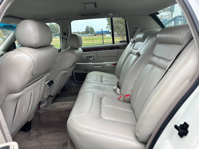 1998 Cadillac DeVille D'elegance