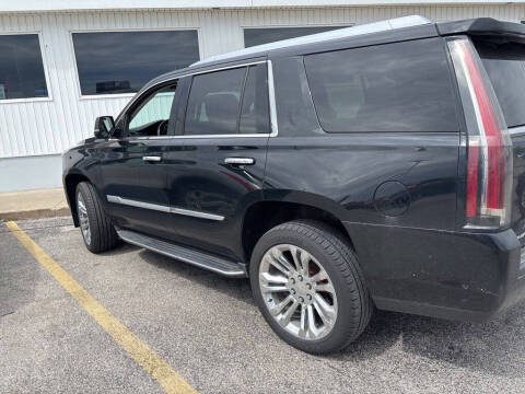 2018 Cadillac Escalade Luxury