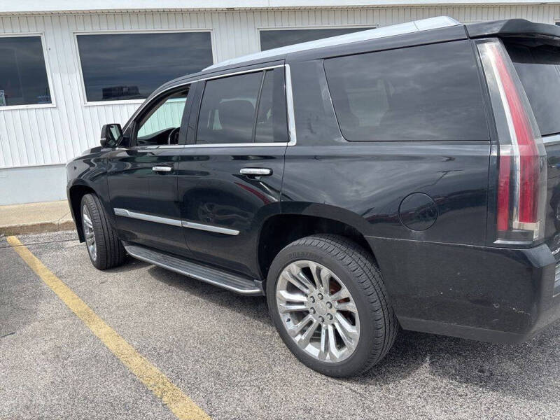 2018 Cadillac Escalade Luxury
