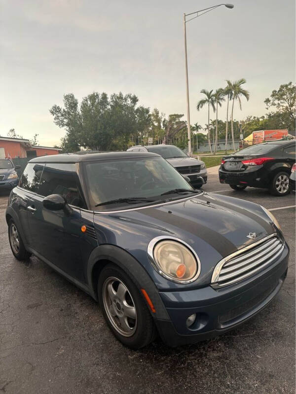 2009 MINI Cooper for sale at Link Car Auto Sales in Fort Myers FL