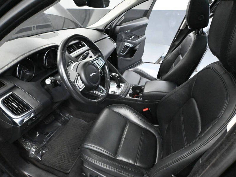 2020 Jaguar E-PACE P250 SE