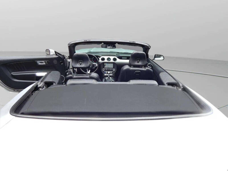 2015 Ford Mustang EcoBoost Premium