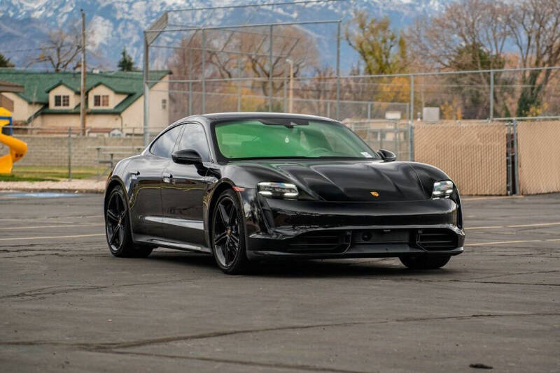 2023 Porsche Taycan Turbo