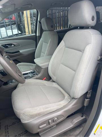 2018 Chevrolet Traverse LT Cloth