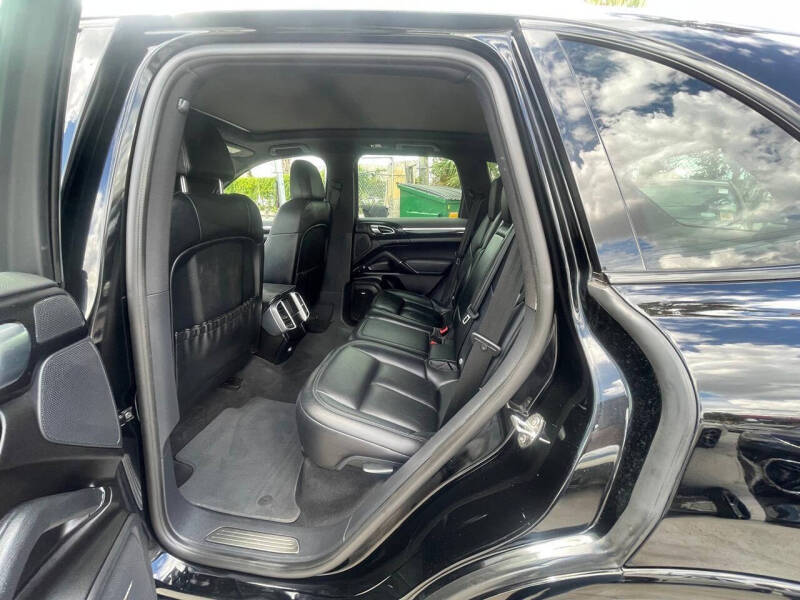 2017 Porsche Cayenne